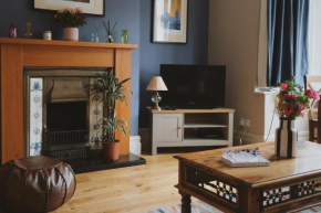 A cosy garden flat in a quiet area close to the city centre